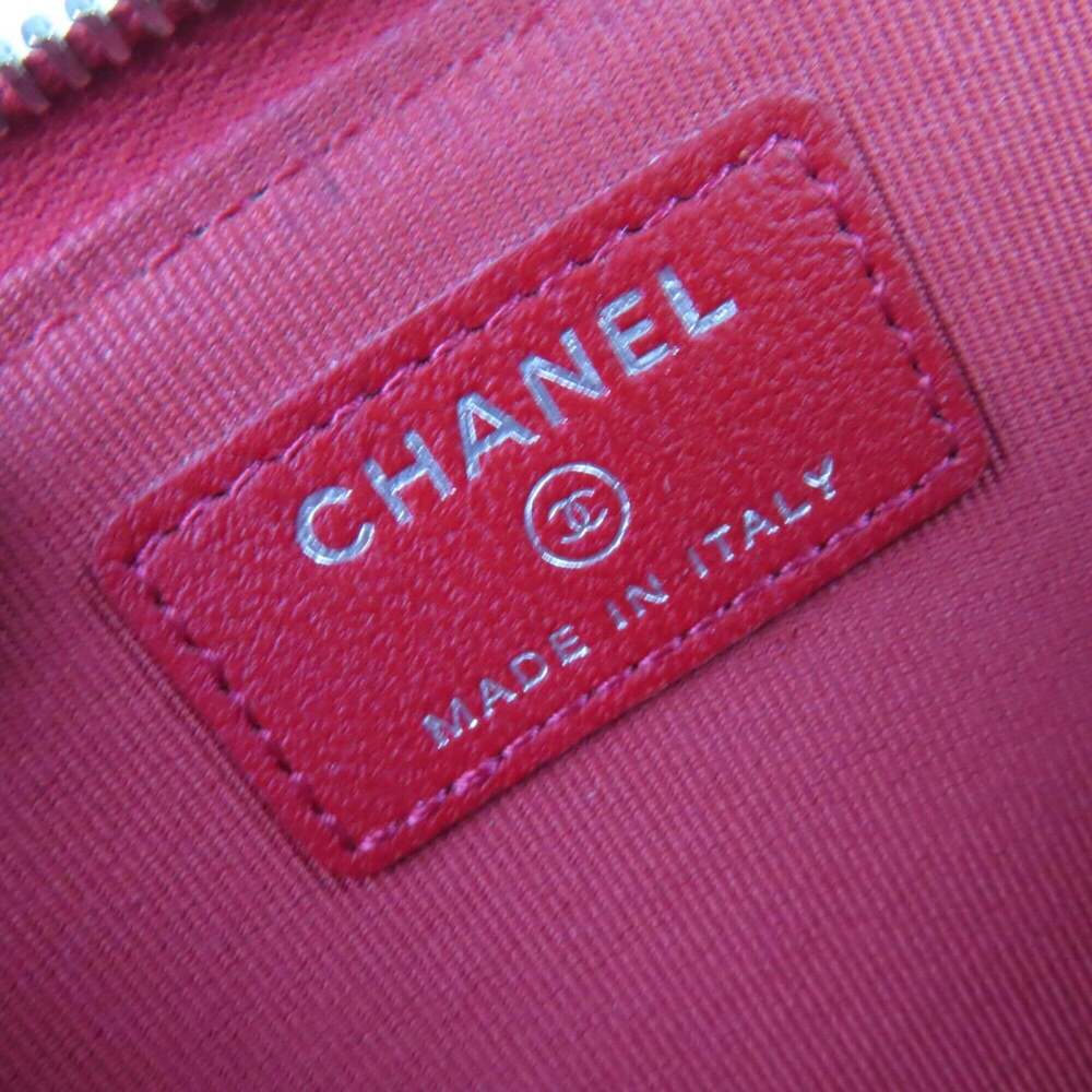 CHANEL Red Lambskin Leather Logo Wallet - Picture 8 of 11